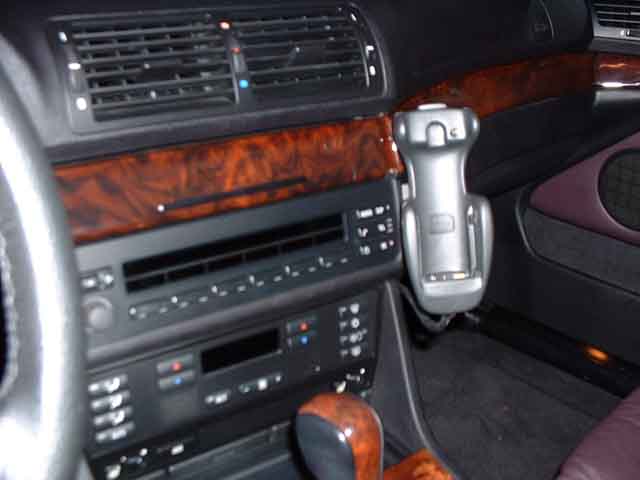 Nokia Cellular Phone Mounting Solution for BMW